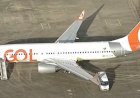 Avião colide com carro na pista ao decolar no Aeroporto do Galeão, no Rio; ninguém se feriu