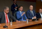 Reunião na AL-BA: Eduardo Ledsham fala sobre o andamento das obras do primeiro trecho da Ferrovia Leste-Oeste (Fiol), entre Caetité e Ilhéus