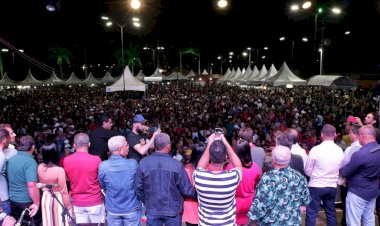TBT: Confira um pouquinho da maior festa de aniversário da cidade que Igaporã