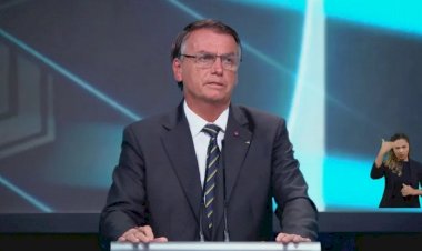CNN entrevista Bolsonaro nesta sexta (21) após Lula decidir não participar de debate