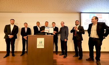 Governo da Bahia assina protocolos de intenções com grandes empresas para instalação de novos empreendimentos na Bahia