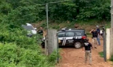 Urgente: Professora é encontrada morta