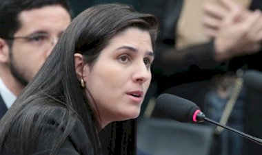 CCJ aprova admissibilidade de proposta que garante direito à vida para fetos e impede aborto legal