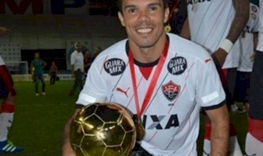 Morte do ex-jogador Leandro Domingues acende alerta para o câncer de testículo