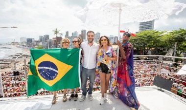 Artistas podem perder contratos após manifestações políticas; entenda