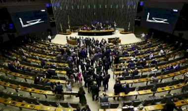 Câmara aprova reajuste de servidores com impacto de R$ 4,3 bi neste ano