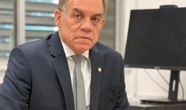 “Quem trata o povo como abestalhado é o PT, que deixa a Bahia como campeã de homicídios e pobreza”, rebate deputado