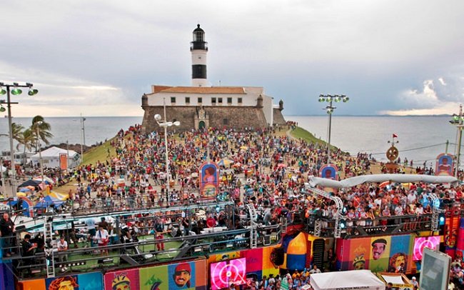 CMS pede definição do Carnaval até segunda e recomenda redução da festa em 2022