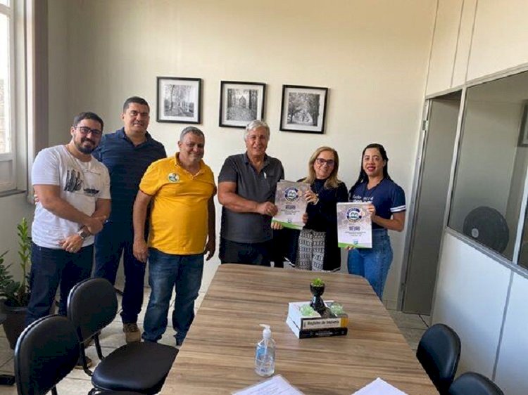 Prefeitura de Lagoa Real consegue títulos de legitimação fundiária por meio do Projeto Cidade Legal