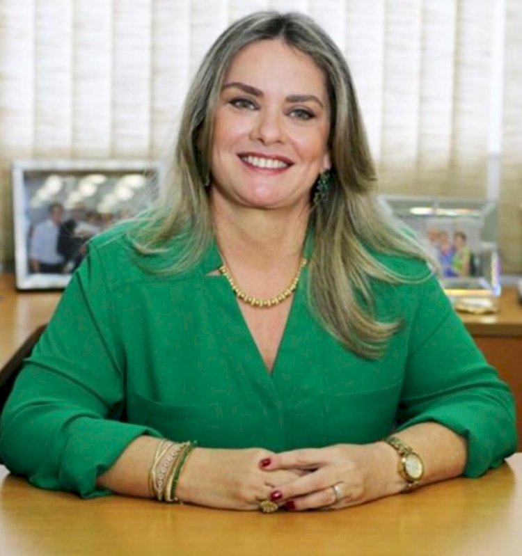Ivana Bastos se coloca como nome para presidência da AL-BA: 'A disposição há 8 anos'