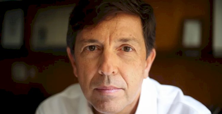 Filiados do Novo fazem manifesto pela desfiliação de João Amoêdo