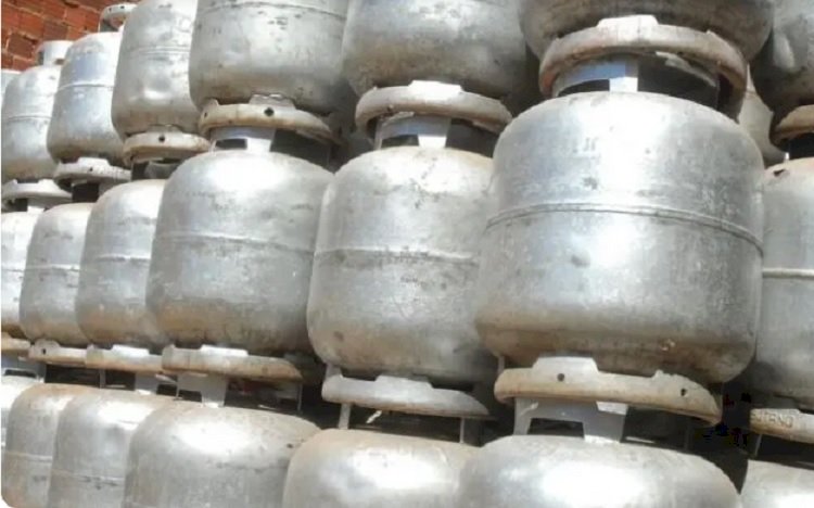 Petrobras anuncia que vai reduzir preço do gás de cozinha pago pelas distribuidoras
