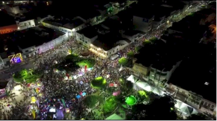 LAVAGEM DA ESQUINA DO PADRE E CARNAVAL DA DIVERSIDADE 2023 TERMINAM EM RITMO DE PAZ