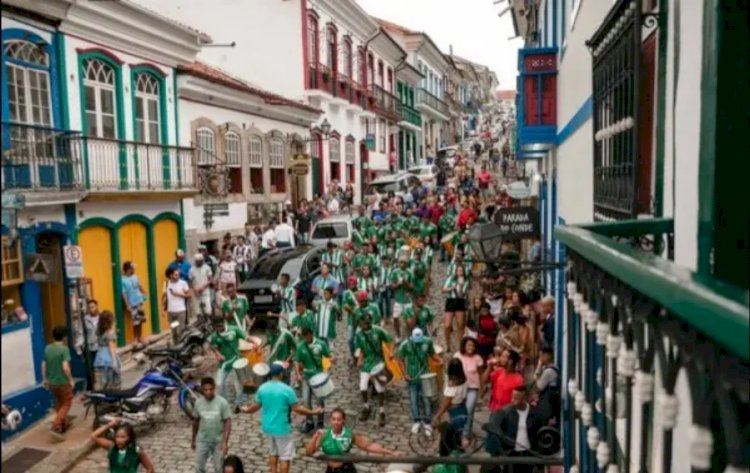 Carnaval 2023 deve movimentar cerca de 50 milhões de pessoas no Brasil, diz MTur