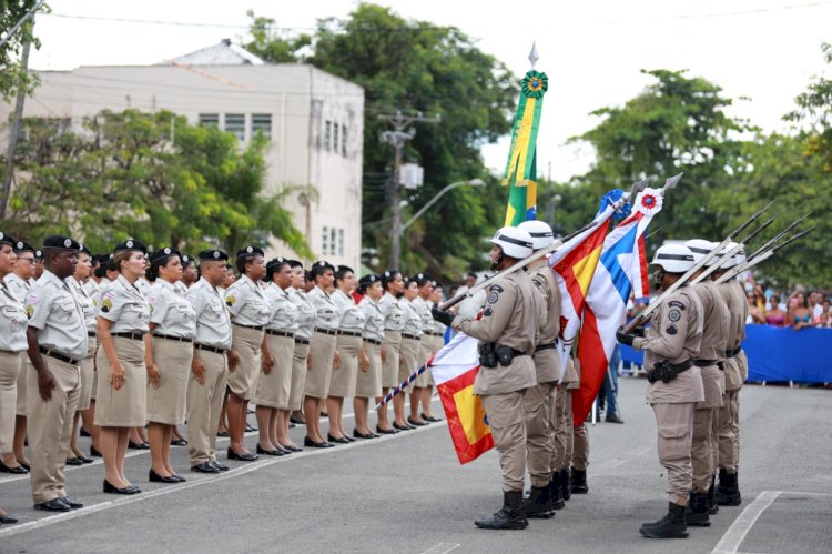 Polícia Militar forma 501 novos sargentos, que vão reforçar o policiamento de rua na capital e interior do estado
