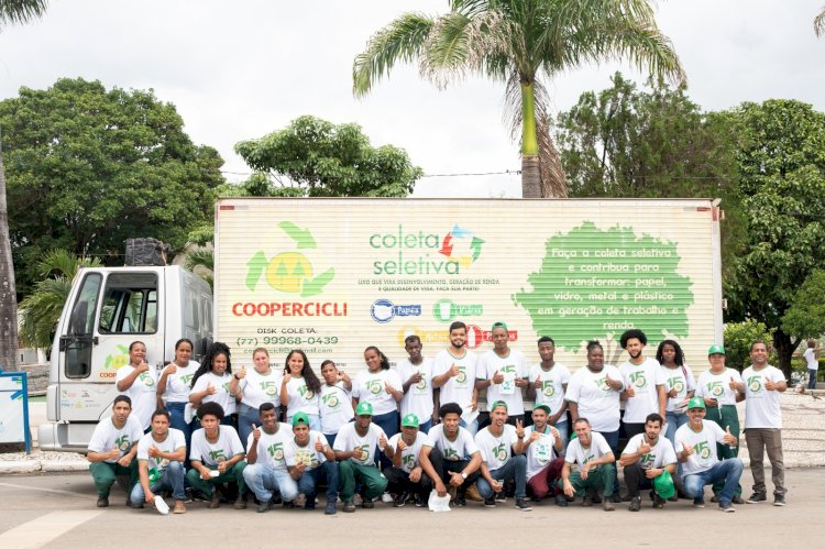 Coopercicli comemora 15 anos com blitz de educação ambiental
