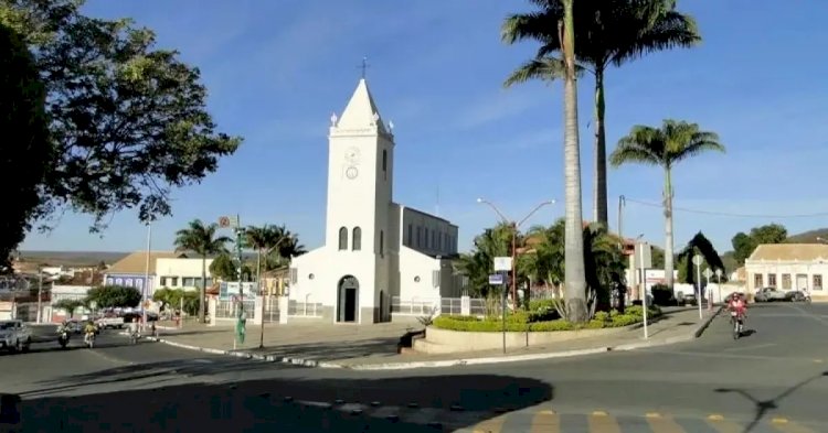 Alunos de Caetité representam a Bahia na etapa nacional do MPT na escola