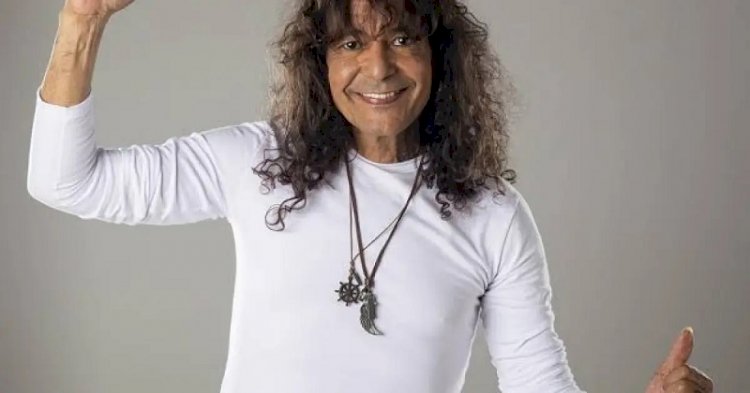 Luiz Caldas é homenageado pela União Brasileira de Compositores por contribuição para cultura brasileira