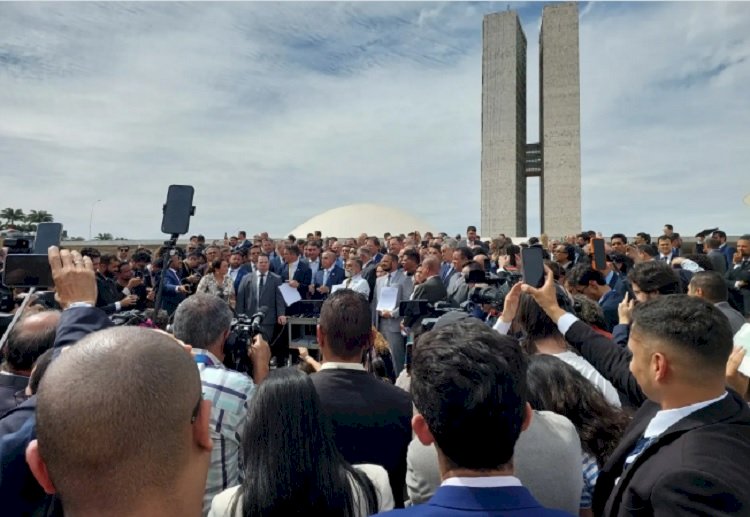 Oposição trava o Congresso