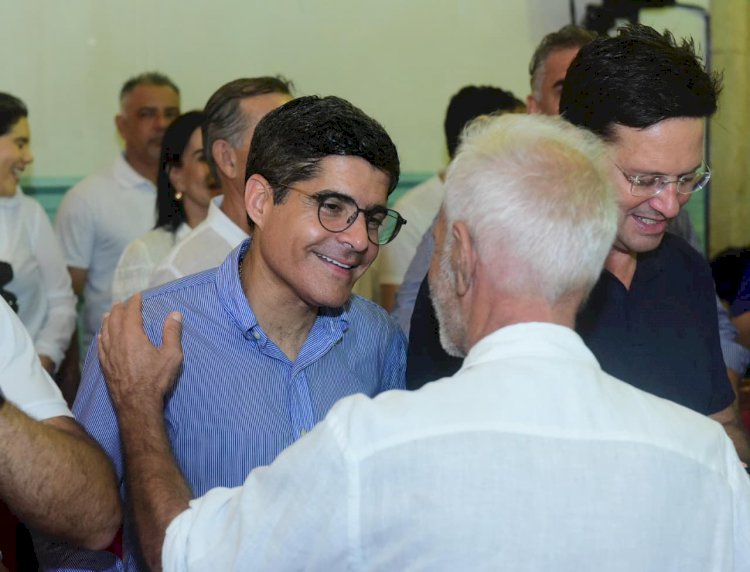 Em Ilhéus, ACM Neto participa de homenagens a São Jorge, exalta gestão de Valderico Jr. e diz que Bahia vive clima de mudança