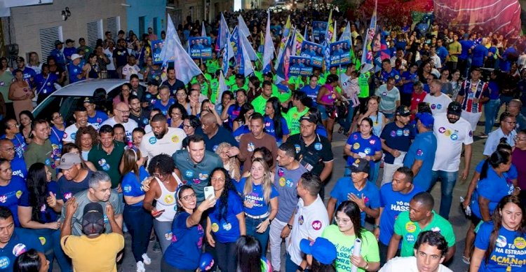 Atos do 44 se espalham pela Bahia, confirmam sentimento de mudança e levam milhares às ruas no interior